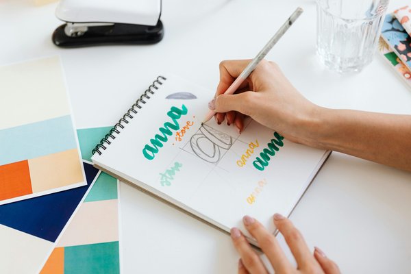 Créations graphiques : transformez votre identité visuelle